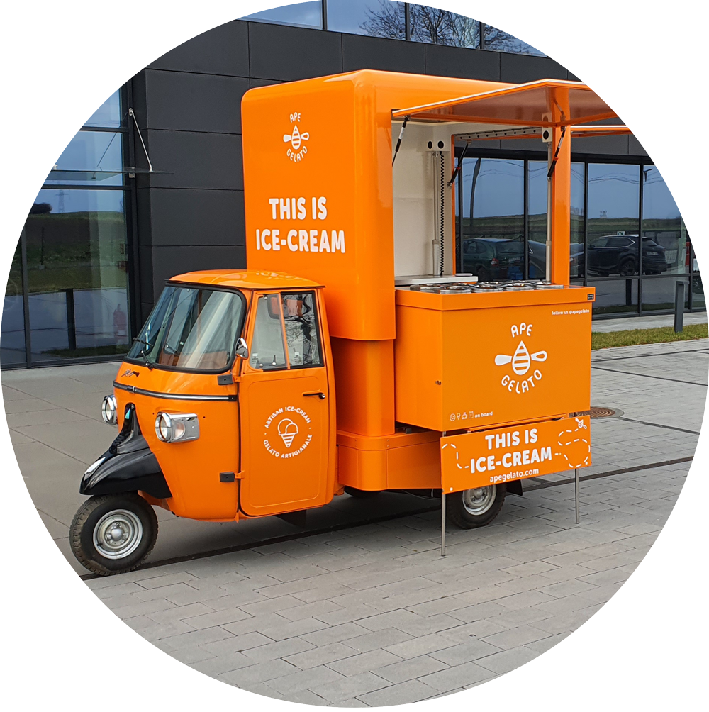 realizacja-zabudowa-piaggio-ape-gelato