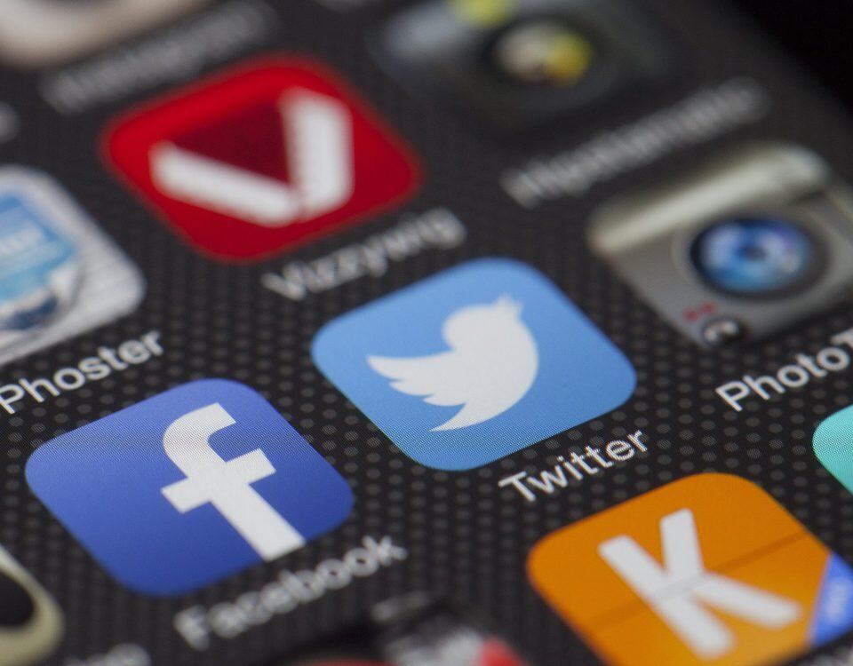 Jak promować wózek gastronomiczny w social mediach